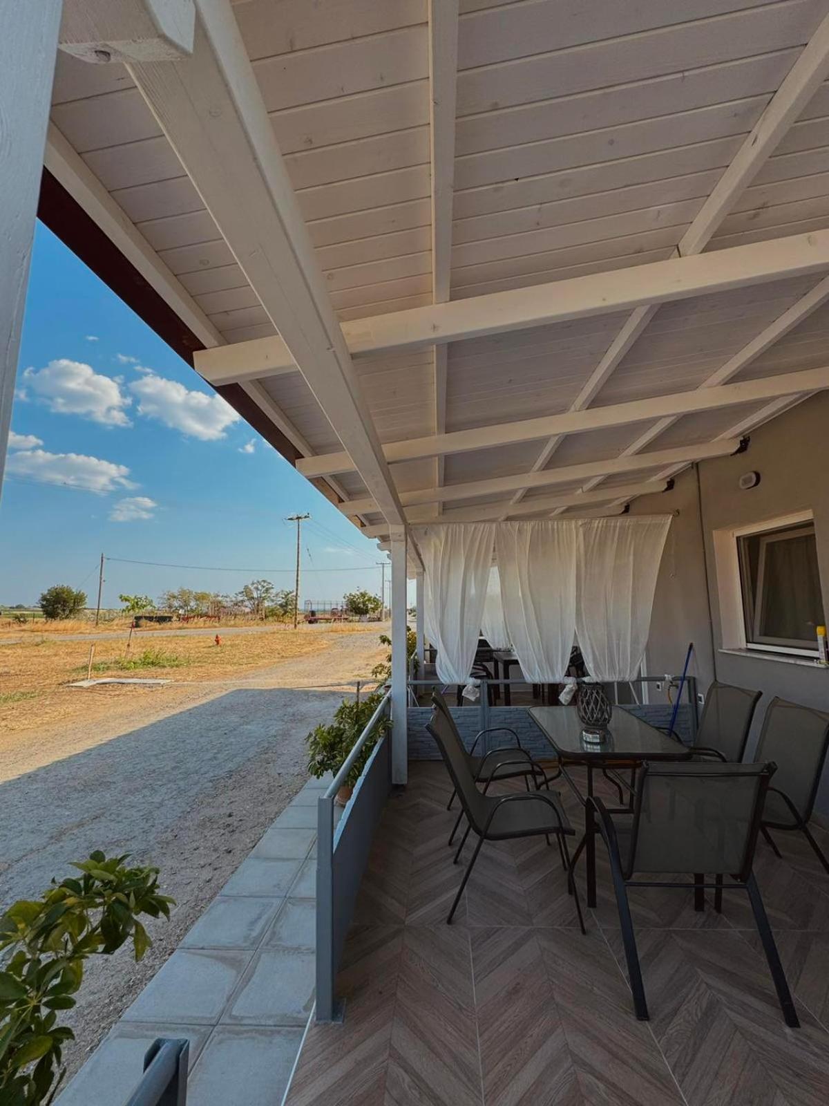 Apartment Imeros House *